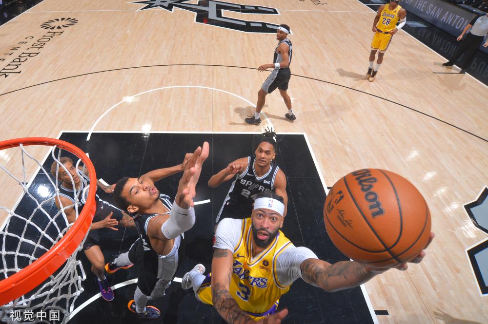 英超第9輪熱刺2-0曼城 孫興慜閃擊破門凱恩送助攻.