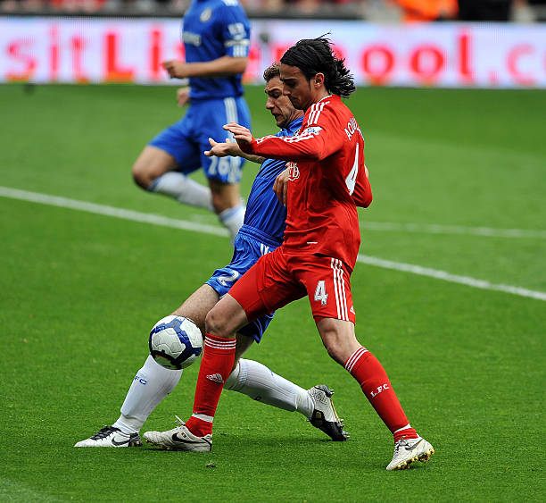 到了烧烤桌 到了烧烤桌