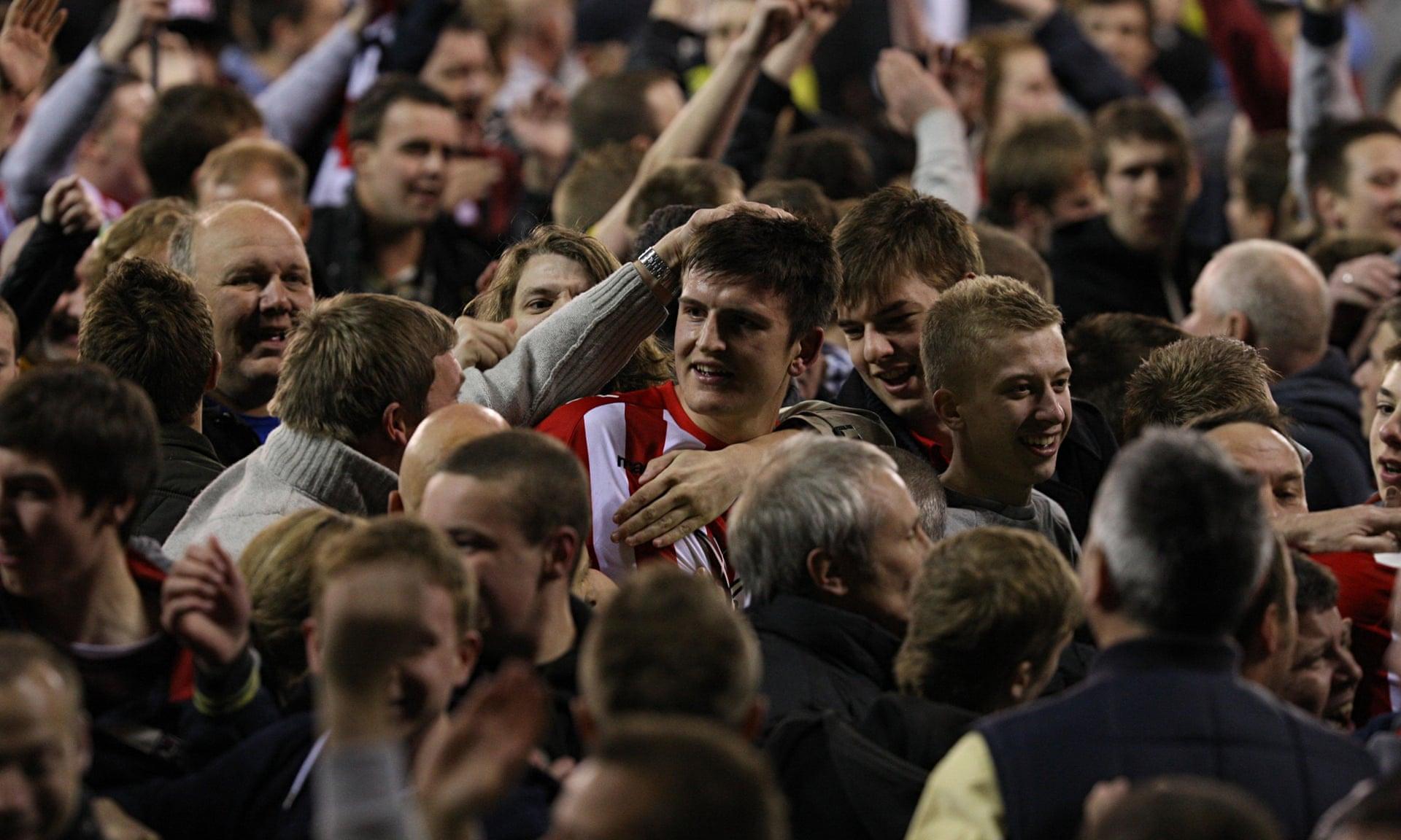 记者:利物浦已接触罗德里戈团队,球员同意了一份非正式报价.