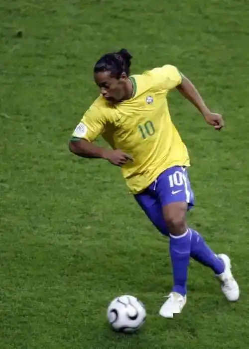 篮球CBA球员赛季数据分析发布（CBA球员赛季数据分析报告发布）